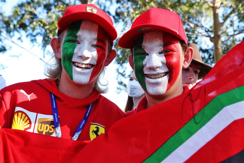 Face paint Ferrari fans